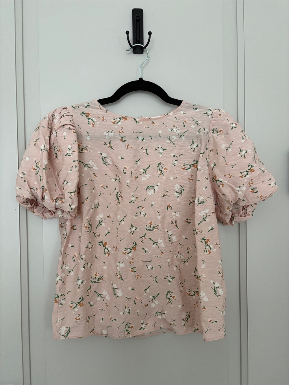 RW&CO. Blush Pink Floral Puff-Sleeve Blouse Size XS